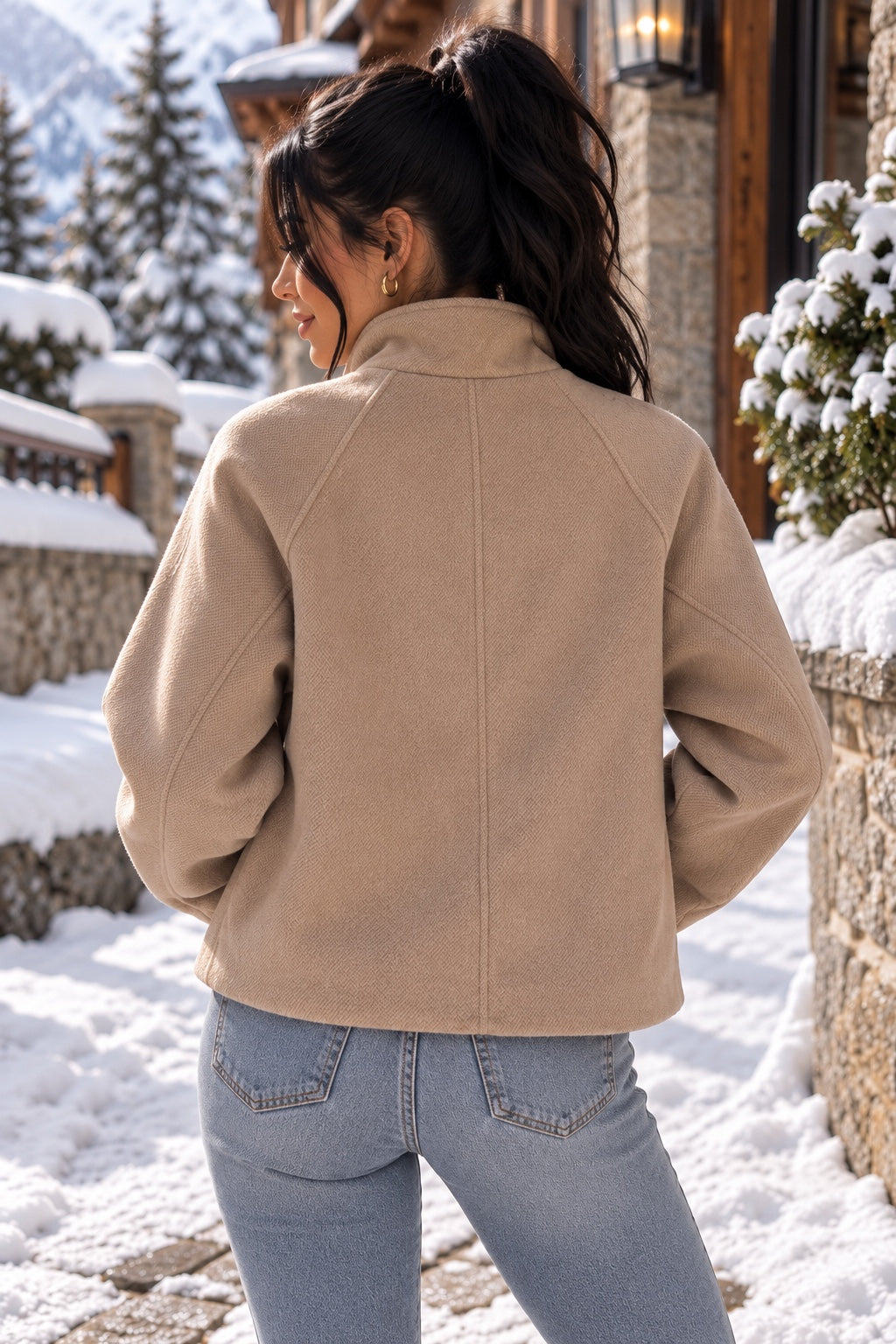 Manteau court femme beige taupe Defilè - vue de dos