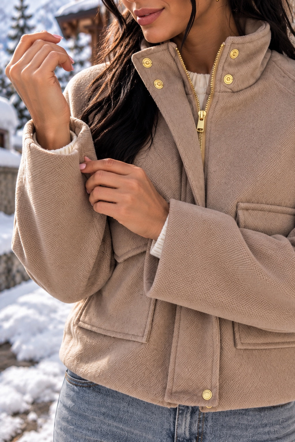 Manteau court femme beige taupe Defilè - détail manches