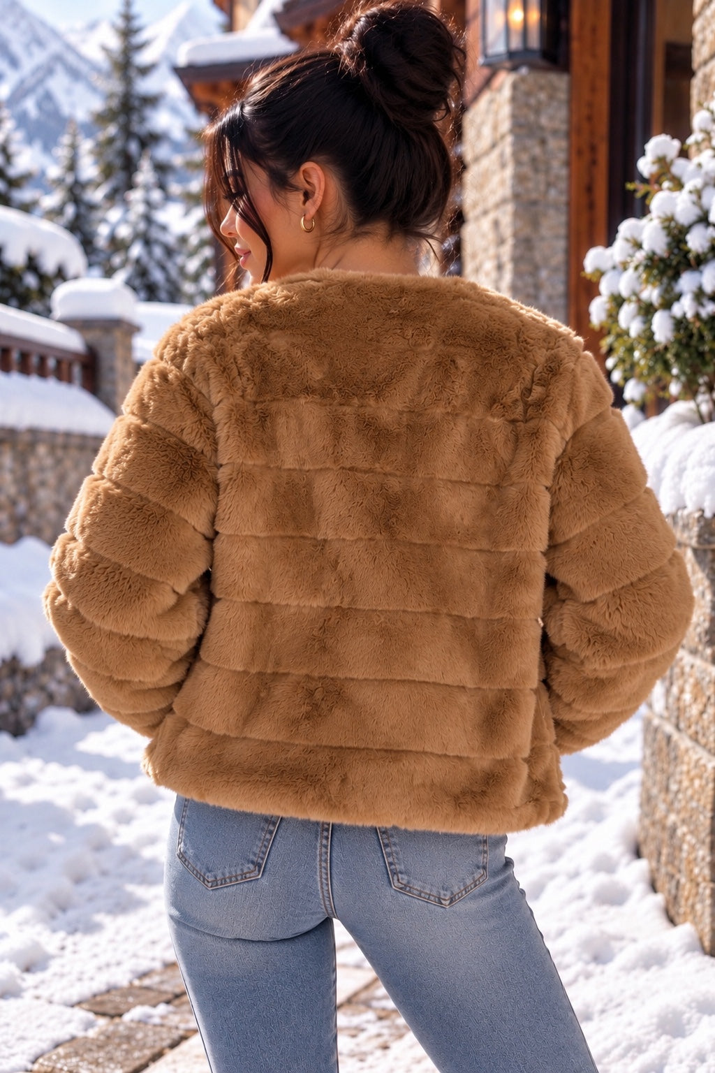 Manteau court femme en fausse fourrure camel 3 Desy - vue de dos